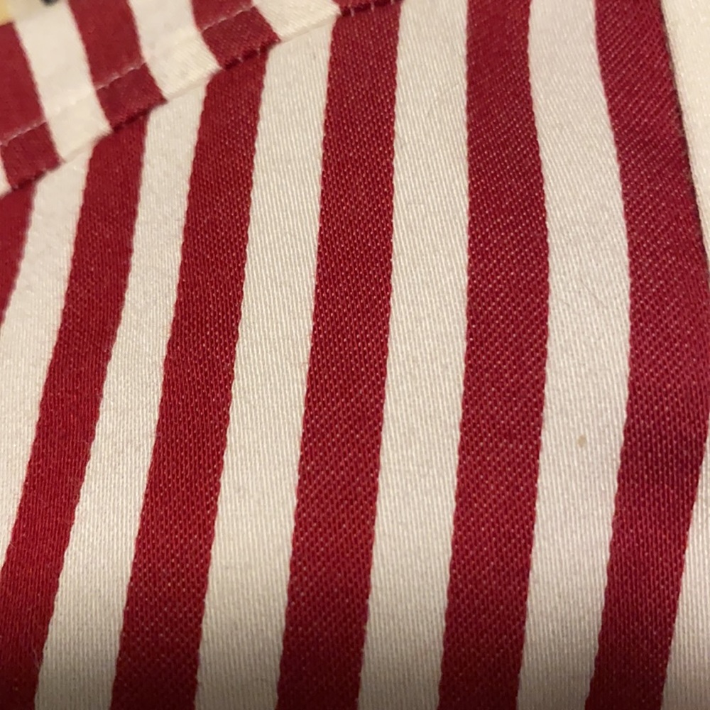 Women’s button down medium top - Picture 3 of 4